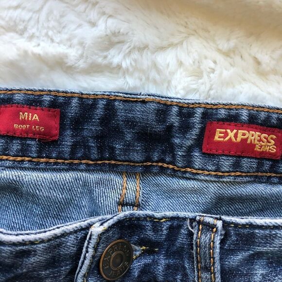 Express Cut Off Shorts - Women’s 4 - Picture 4 of 5